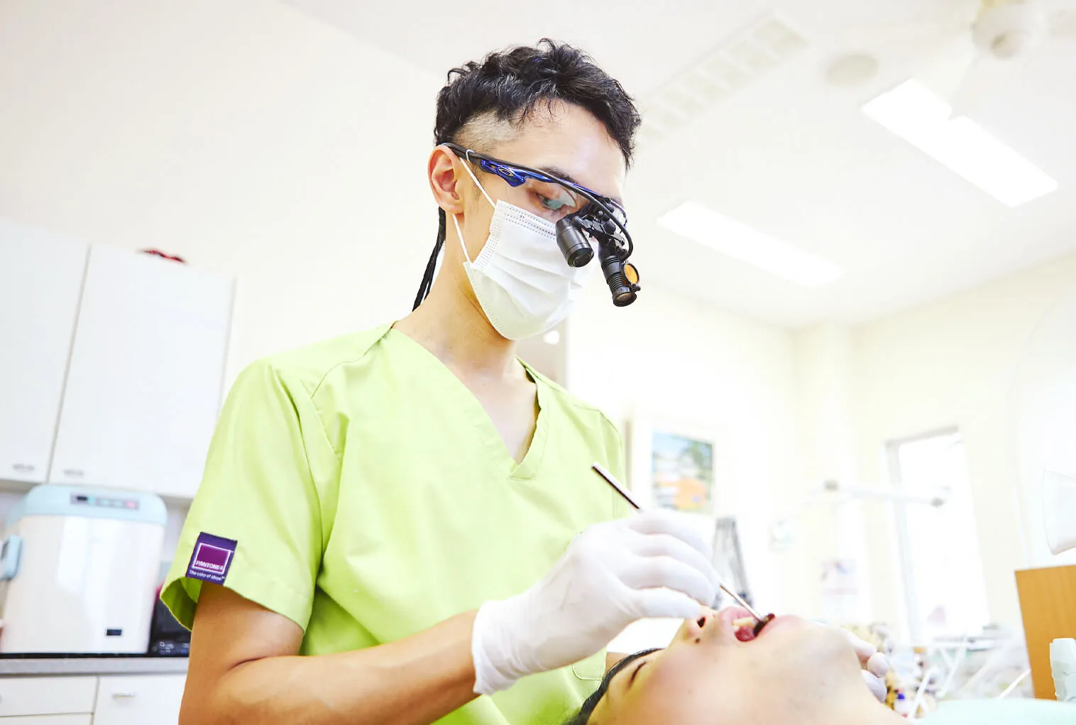 日本歯周病学会認定医による専門的な歯周病治療